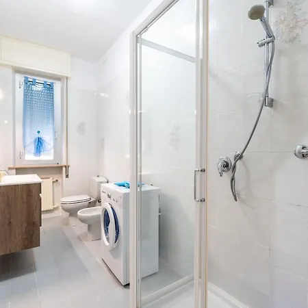 A Due Passi Dalle Onde Lavagna