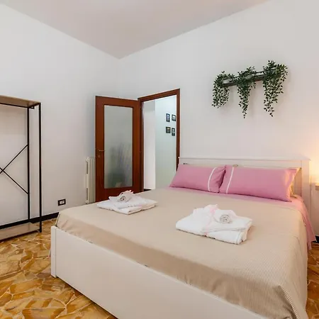 A Due Passi Dalle Onde Apartment Lavagna