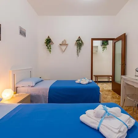 A Due Passi Dalle Onde Apartment